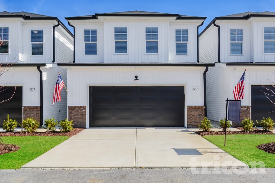 Primary Photo - 3235 Prospect Church Rd