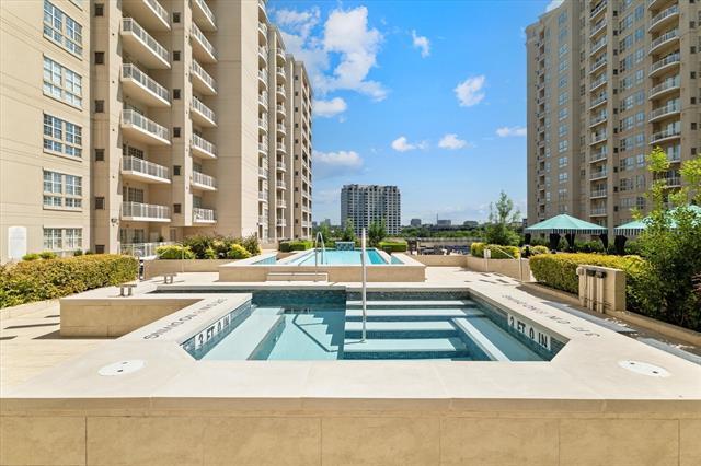 Building Photo - 3225 Turtle Creek Blvd