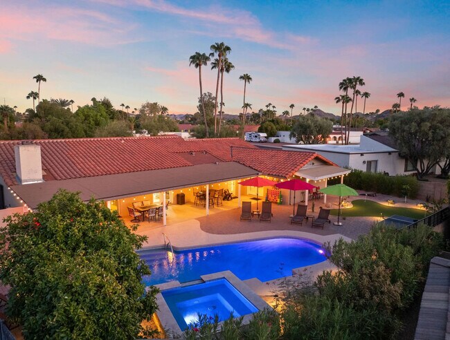 Building Photo - 14836 N Moon Valley Dr