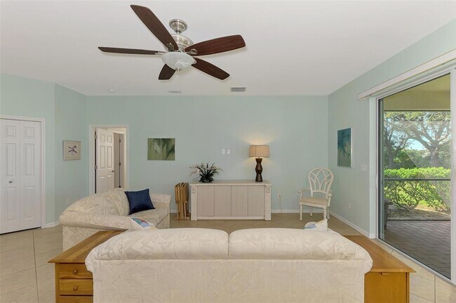 Building Photo - 9022 Coachman Dr