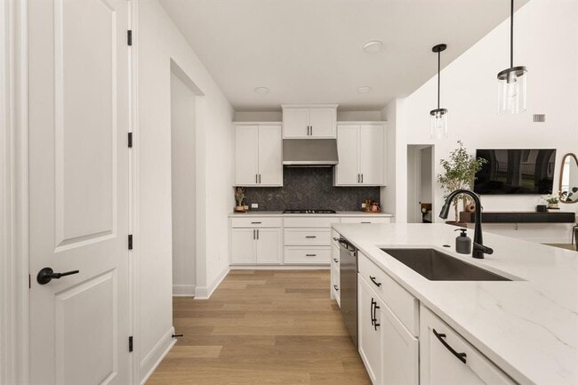Building Photo - 2132 Cavara Cv