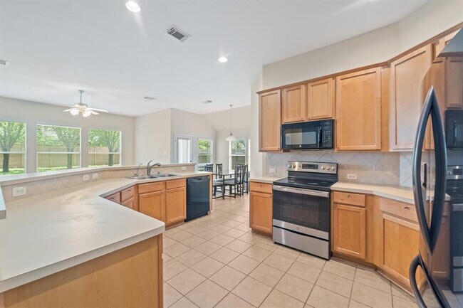 Building Photo - 23219 Dewflower Dr