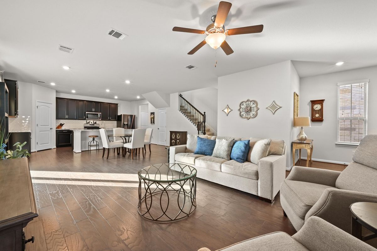 Building Photo - 127 Iron Rail Rd