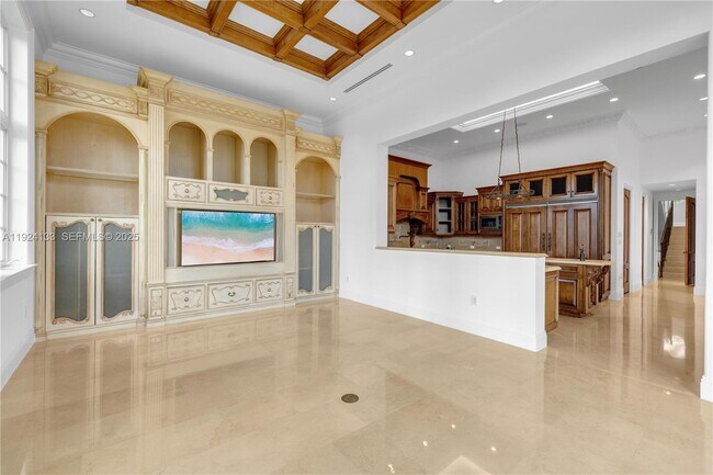 Building Photo - 13671 Deering Bay Dr