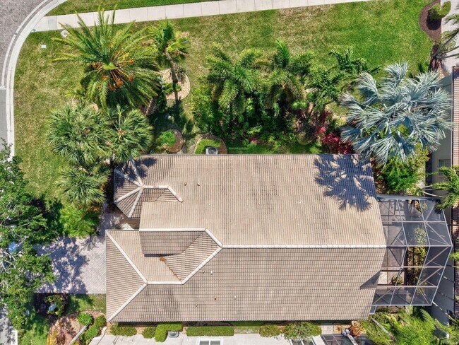 Building Photo - 9798 Casa Mar Dr