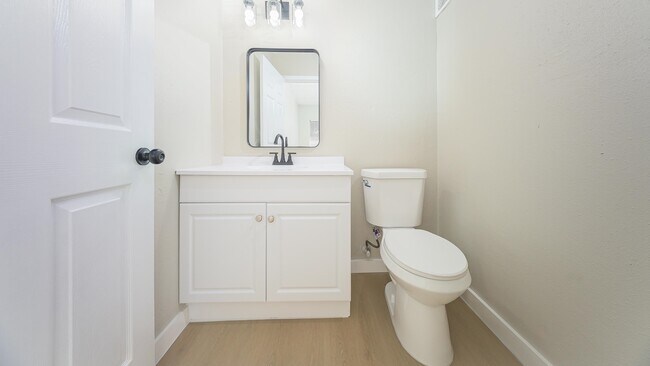 Building Photo - 2731 S Blair Stone Rd