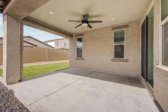 Building Photo - Glendale Home