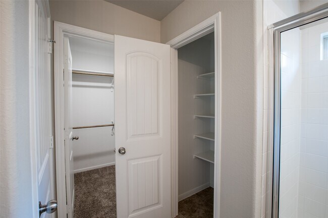 Building Photo - 29311 Dunns Creek Ct