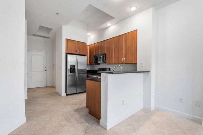 Building Photo - 801 S Olive Ave