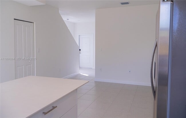 Building Photo - 27651 SW 155th Ct