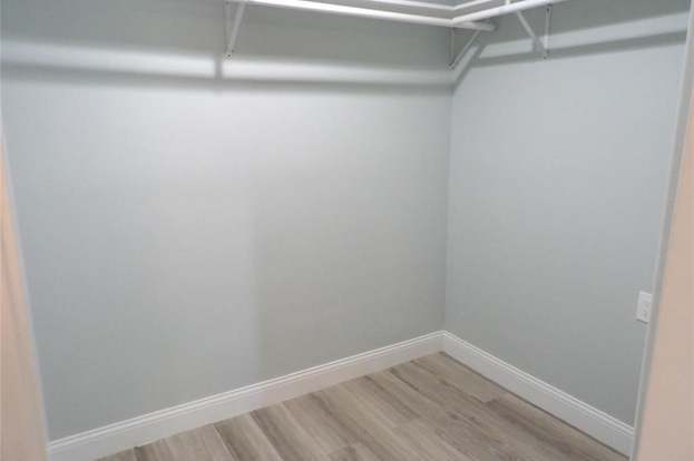 Building Photo - 149 Curry St