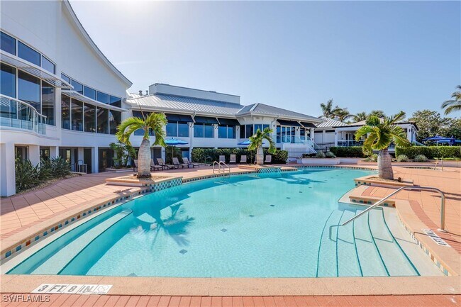 Building Photo - 828 Hideaway Cir E