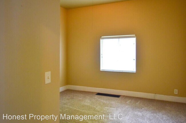 Building Photo - 3 br, 1 bath House - 1741 S Talbot St
