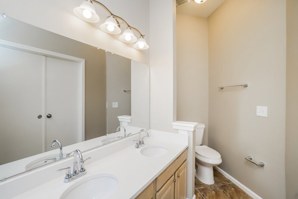 Building Photo - 10415 Copperwood Dr