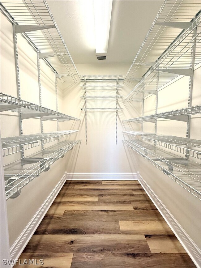 Building Photo - 4125 13th Ave SW