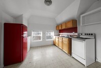 Building Photo - 1514 N Cedar St