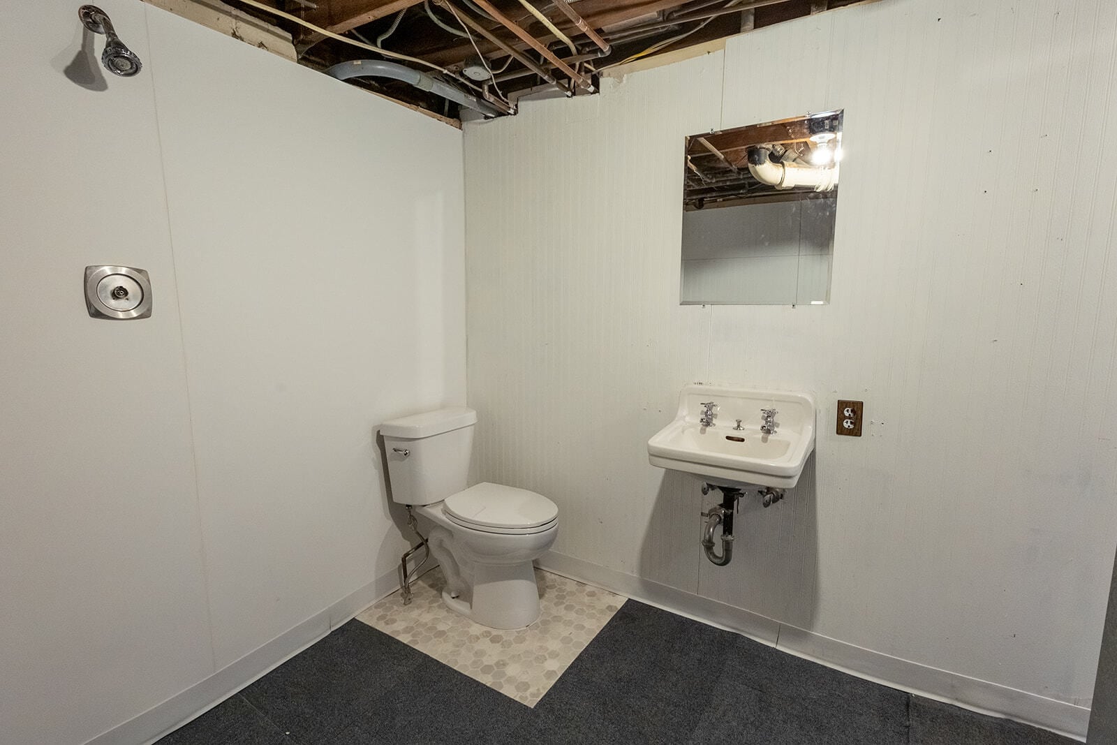 Building Photo - 1621 W 22nd St