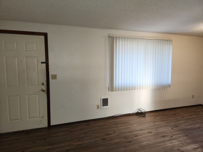 Building Photo - 47-47 N 8th St