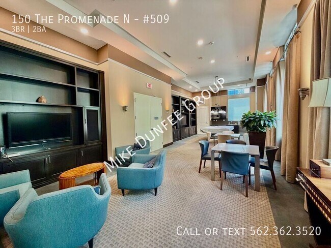 Building Photo - 150 The Promenade N
