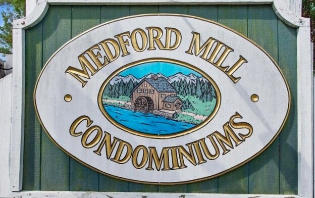 Building Photo - 48 Eaves Mill Rd