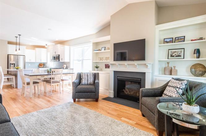 Living Room Model - 32 Abenaki Cir