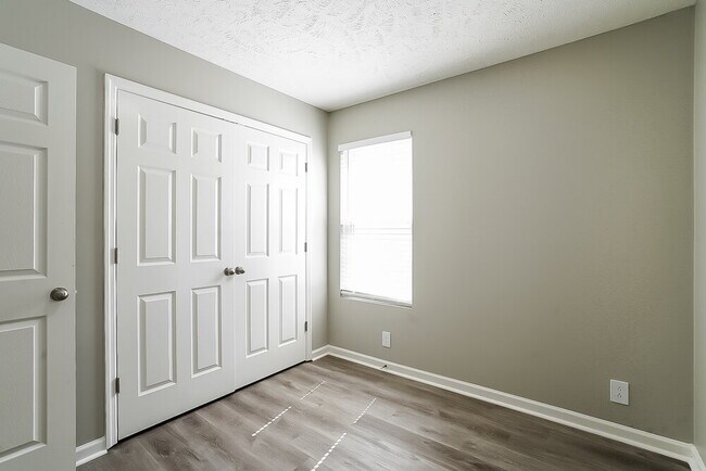 Building Photo - 4837 Nina Marie Ave