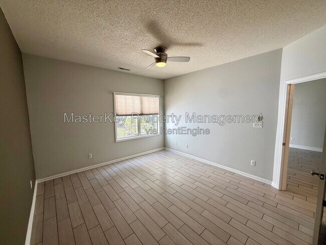 Building Photo - 114 Pointe Crest Ct