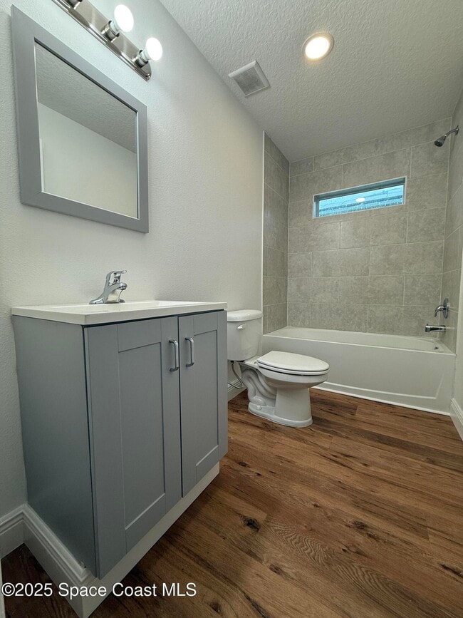 Building Photo - 1382 Giralda Cir NW