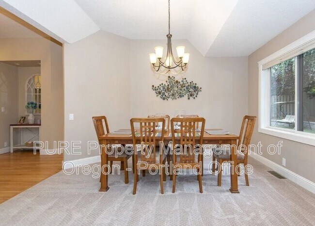 Building Photo - 13978 Westcott Ct