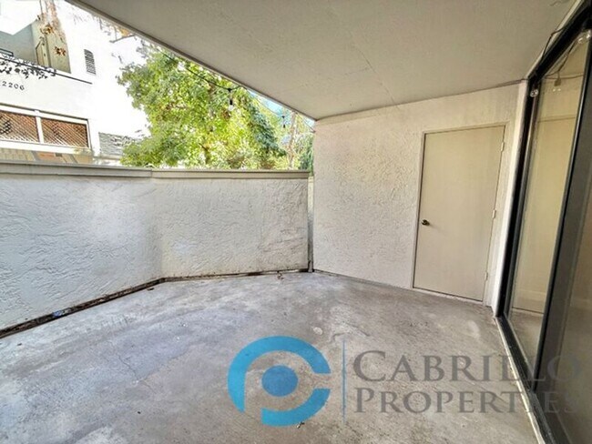 Building Photo - 2236 River Run Dr