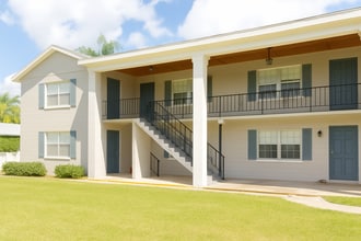 Building Photo - Spring Garden A - A01