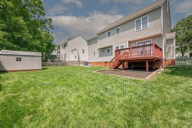 Building Photo - 10405 Flat Branch Dr