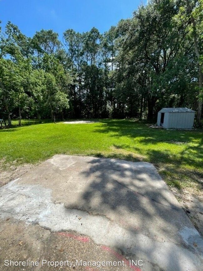 Building Photo - 4 br, 2.5 bath House - 6608 Lancaster Blvd.