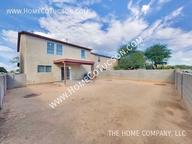 Building Photo - 1542 E Melridge St
