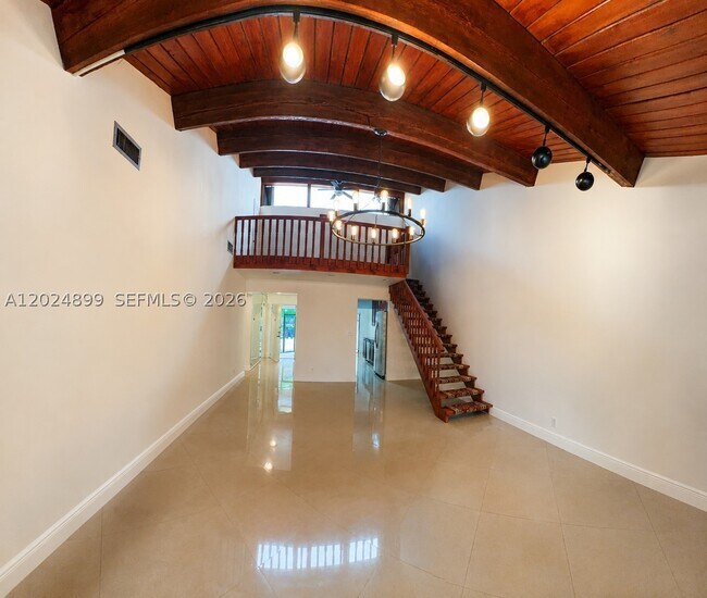 Building Photo - 6620 Tiburon Cir
