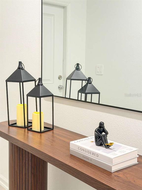 Building Photo - 3212 Alpine Wy