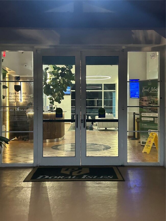 Building Photo - 11186 NW 73rd Terrace