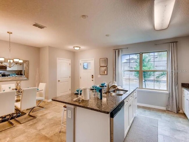 Building Photo - 17061 Water Spring Blvd