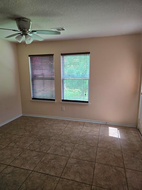 Building Photo - 18710 Cypress Lake Village Dr