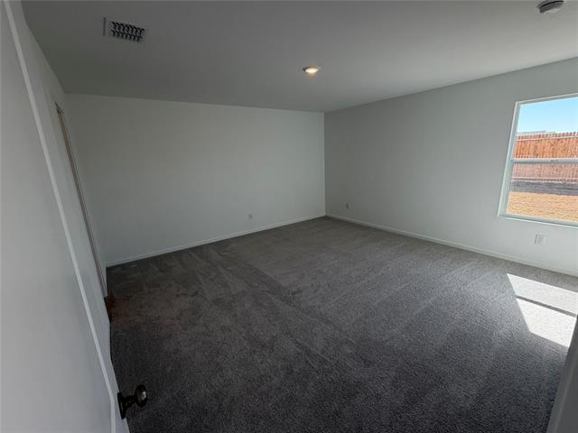 Building Photo - 639 Montclair Ave