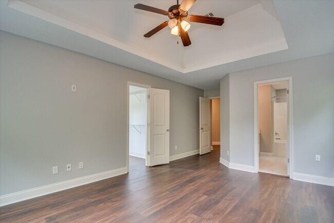Building Photo - 1133 Sierra Ln