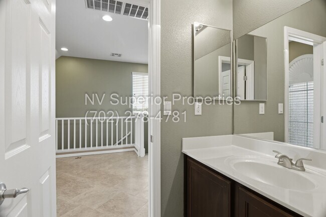 Building Photo - NW!! 4 Bedrooms!!! One Bedroom Down!!  Pool!!! Tankless Hot Water Heater!! Court yard at entrance...