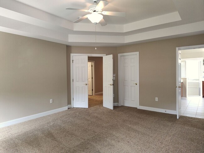 Building Photo - Georgeous home located in the  Shannamara Golf Club Community in Matthews!
