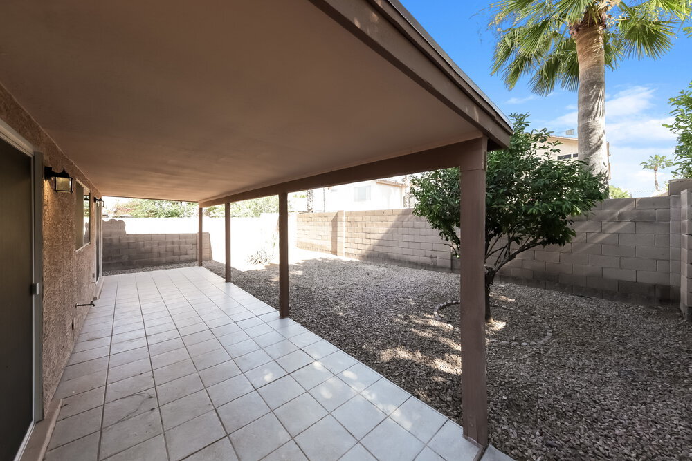 Building Photo - 4116 E Coolbrook Ave