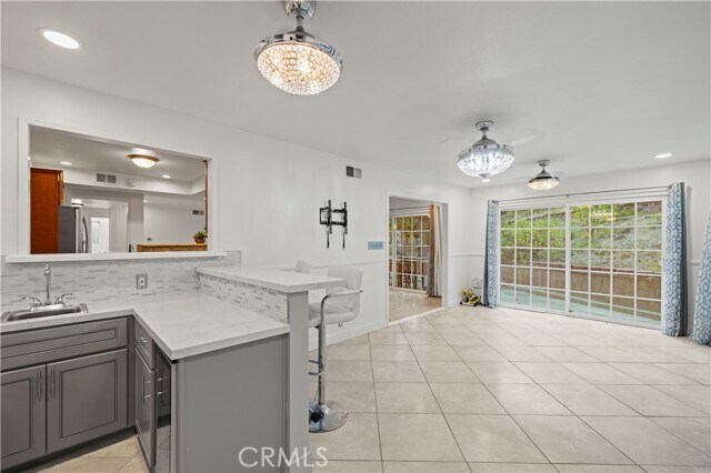 Building Photo - 10685 Ledeen Dr