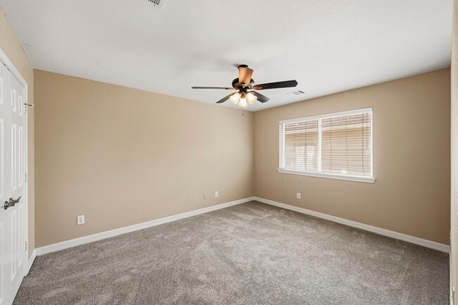 Building Photo - 4106 Applecreek Bend Dr