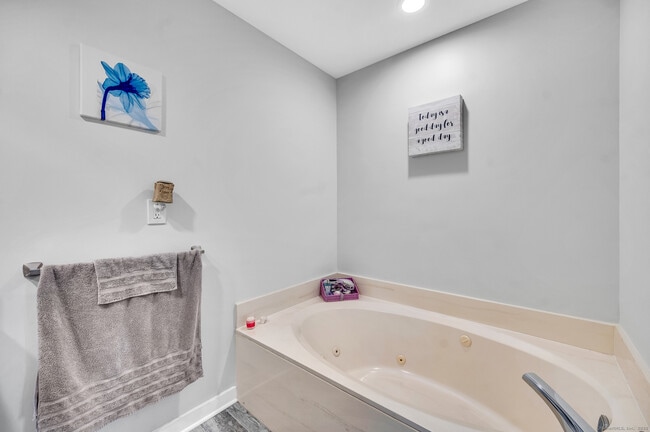 Building Photo - 135 Turtle Bay Dr