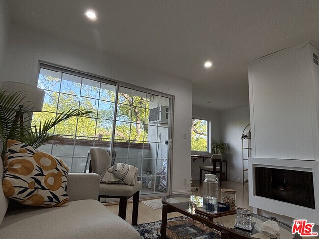 Building Photo - 12205 Gorham Ave