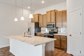 Building Photo - 139 San Salvador Ave