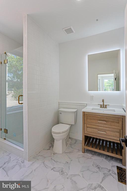 Building Photo - 7415 Sprague St